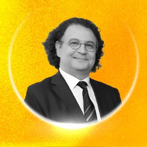 Doç. Dr. Mustafa Otrar